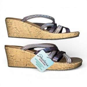 NWT Skechers Beverlee Vegan Wedge strappy sandal size 10